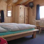 Haus Im 4*