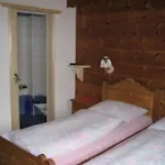 Haus Im 4*